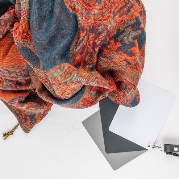 Pashmina Multicolor Red Green Blue Paisley Scarf Womens One Size - Picture 14 of 16